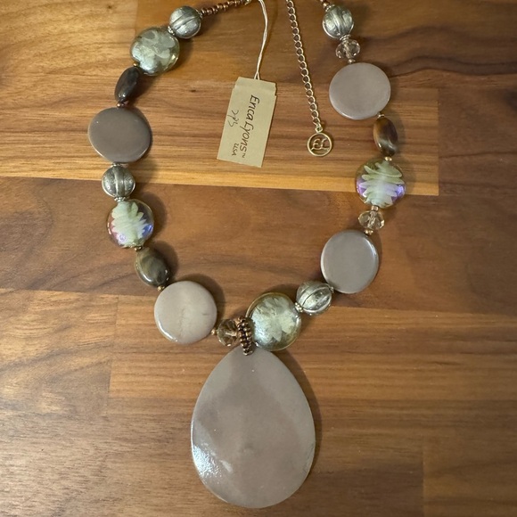 Shell & Glass Necklace Bundle (10) B1 - Picture 3 of 11